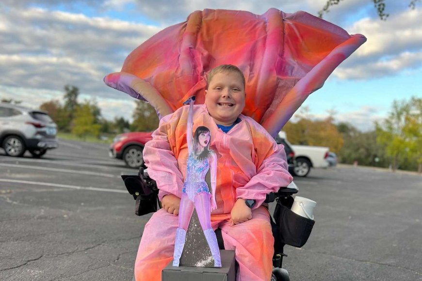 11-Year-Old Boy Who Wore Wheelchair-Friendly Eras Tour Costume Sees Taylor Swift Perform Live, Gets Surprise from Singer's Mom