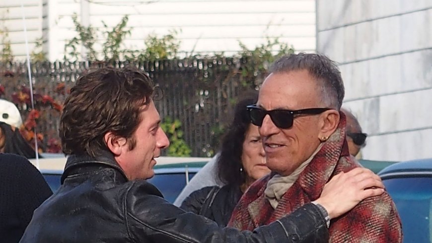 Jeremy Allen White and Bruce Springsteen Had An Old-Boss/New-Boss Summit in New Jersey