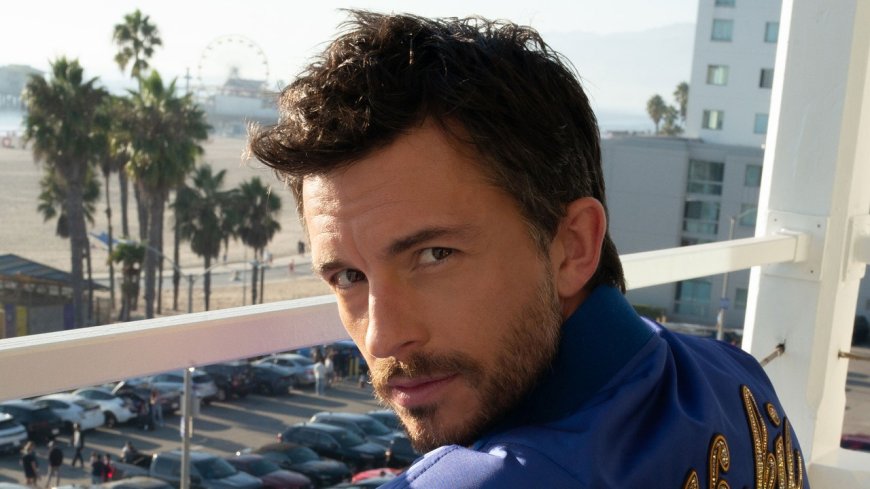 Jonathan Bailey on Wicked, Custom Versace, and How He Got Those ‘Bloody Good Legs’