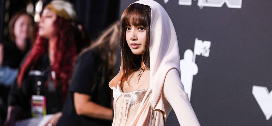 K-Pop Star Lisa From BlackPink Is On The Cover Of Vanity Fair's Hollywood Issue - And People Have Questions