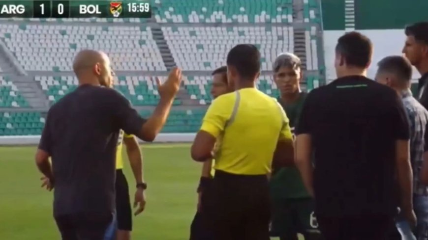 Javier Mascherano bizarrely asks for sent off Under-20 opponent to be substituted instead in astonishing scenes