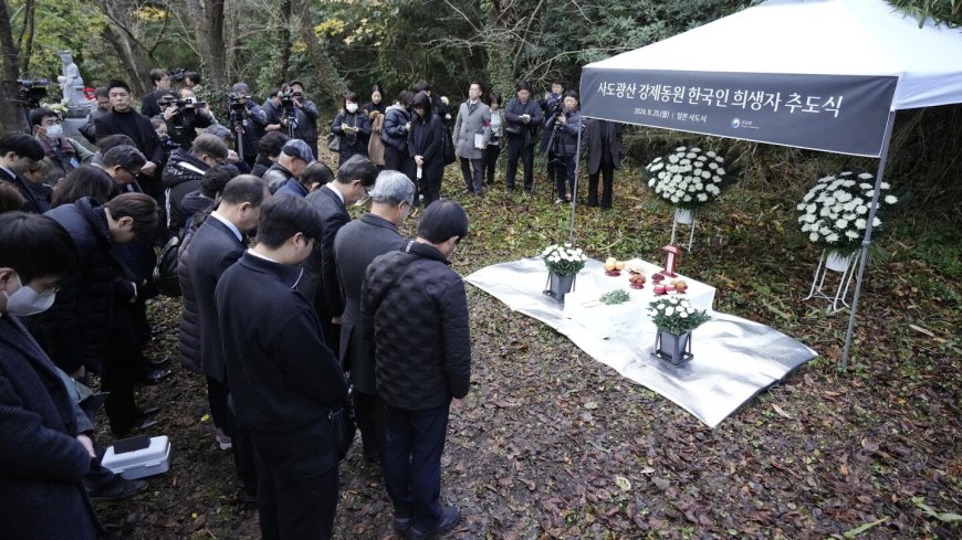 South Korea holds memorial for forced laborers at Sado mines, a day after boycotting Japanese event