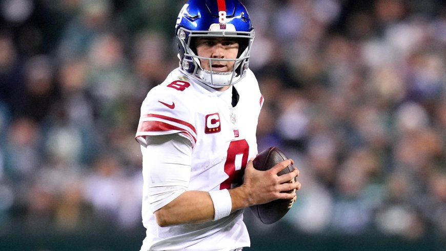 Daniel Jones follows Sam Darnold’s path out of New York in hope of NFL rebirth as Giants foot bill for new start