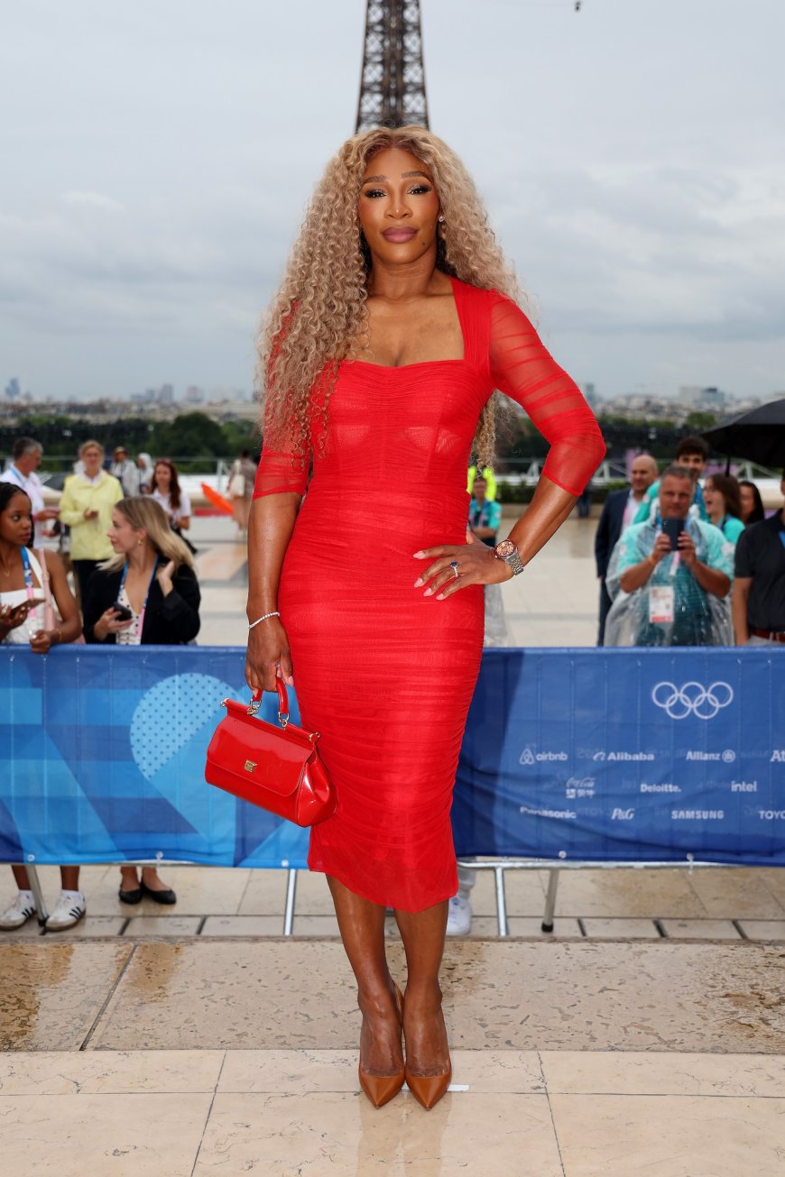 Serena Williams Hits Back at 'Ridiculous' Skin Bleaching Speculation