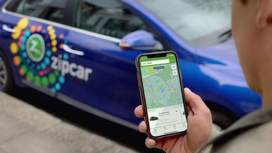 'I've been waiting over 4 hours in the cold': Zipcar's Black Friday-related car sharing outage left some users locked out of their rides like leg-using chumps