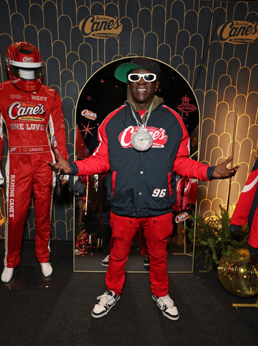 Flavor Flav Says NBC Kicked Him Out of Backstreet Boys' Dressing Room