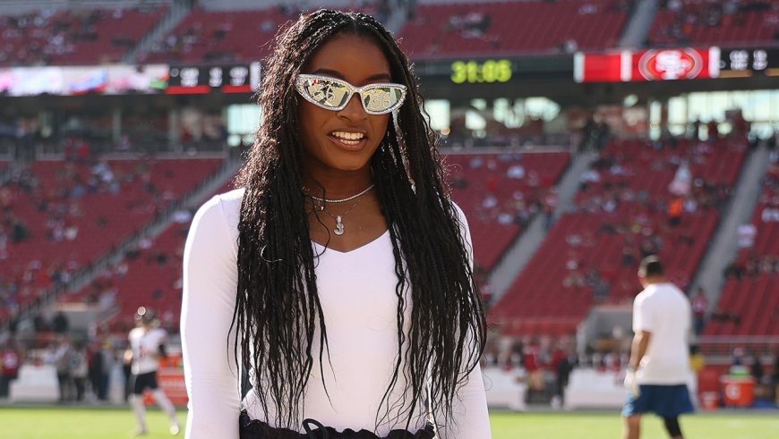 See Simone Biles' Chicest Game Day Outfits Throughout the NFL Season