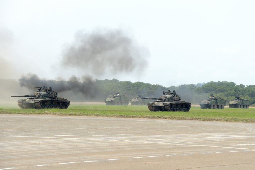 解放軍才宣布開設空域保留區　桃機周邊見戰車集結　