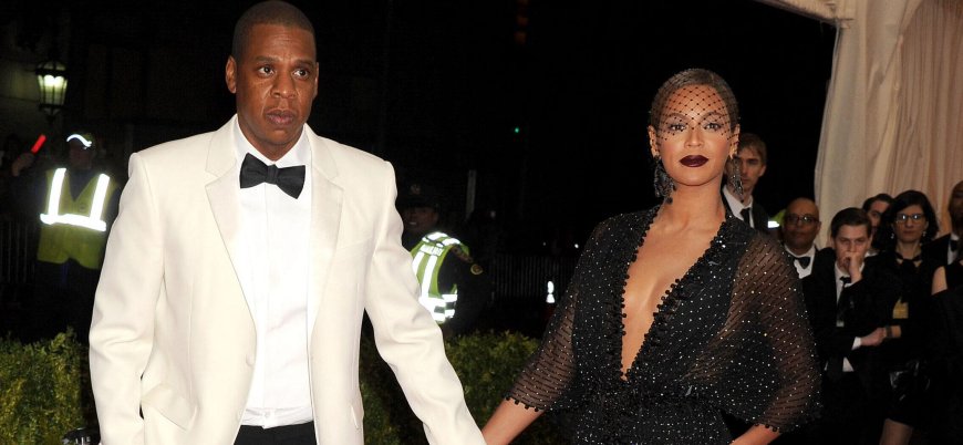 Beyoncé Reportedly Feels It's 'Best' To Face Jay-Z's Rape Allegations 'Head-On' After Family Red Carpet Outing