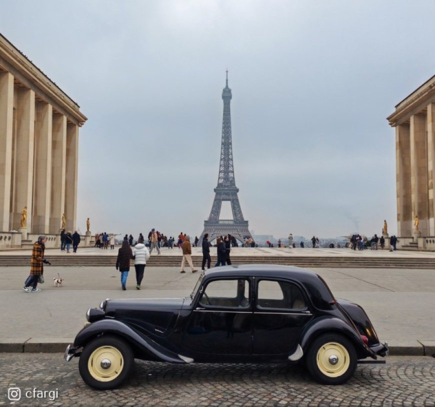 Won’t You Join The Classic Vehicle Parade Through Paris?