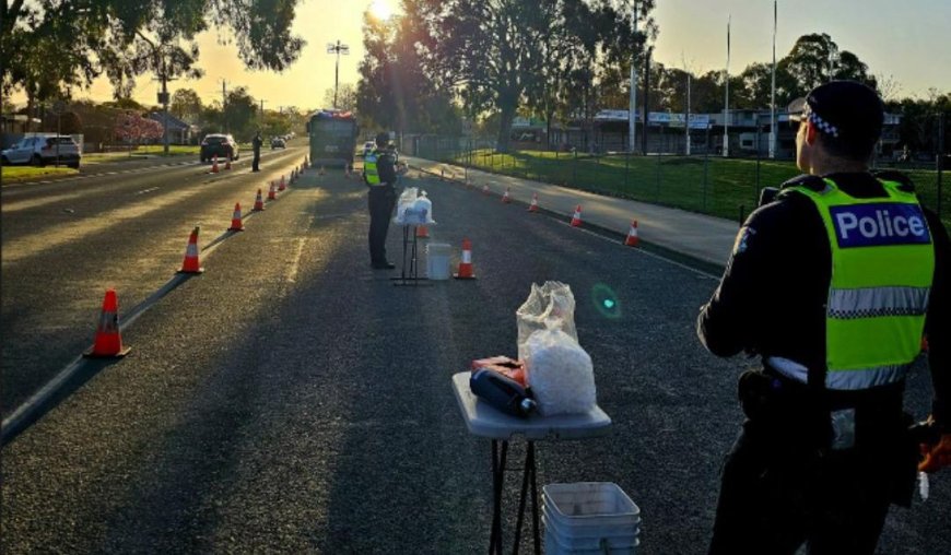 Victoria Police launches drunk- and drug-driving safety blitz amid rising road toll