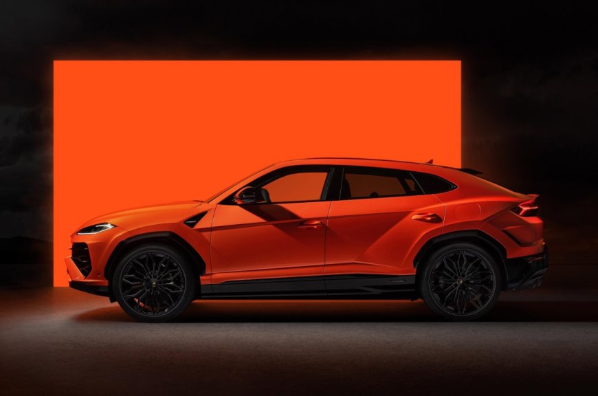 2025 Lamborghini Urus SE Review: An automotive oxymoron