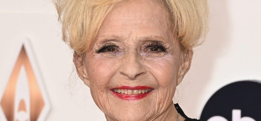 Brenda Lee Reacts To Iconic Holiday Hit Surpassing 1 Billion Streams