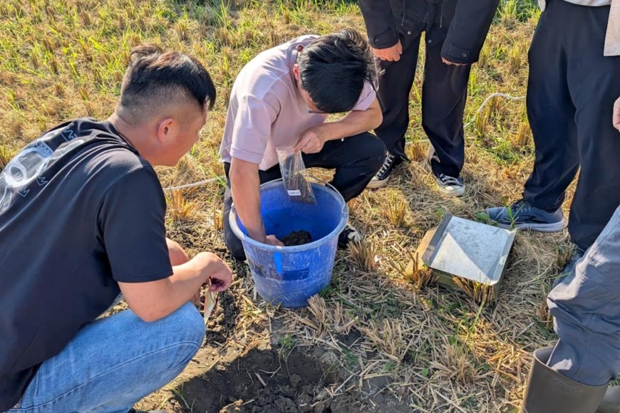 努力小農》小農種碳有了專業土壤檢測站