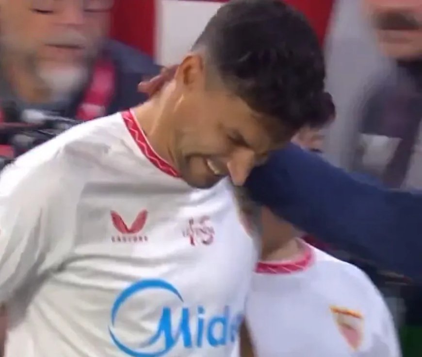 Premier League winner breaks down in tears on the pitch as he prepares to retire due to ‘chronic pain’