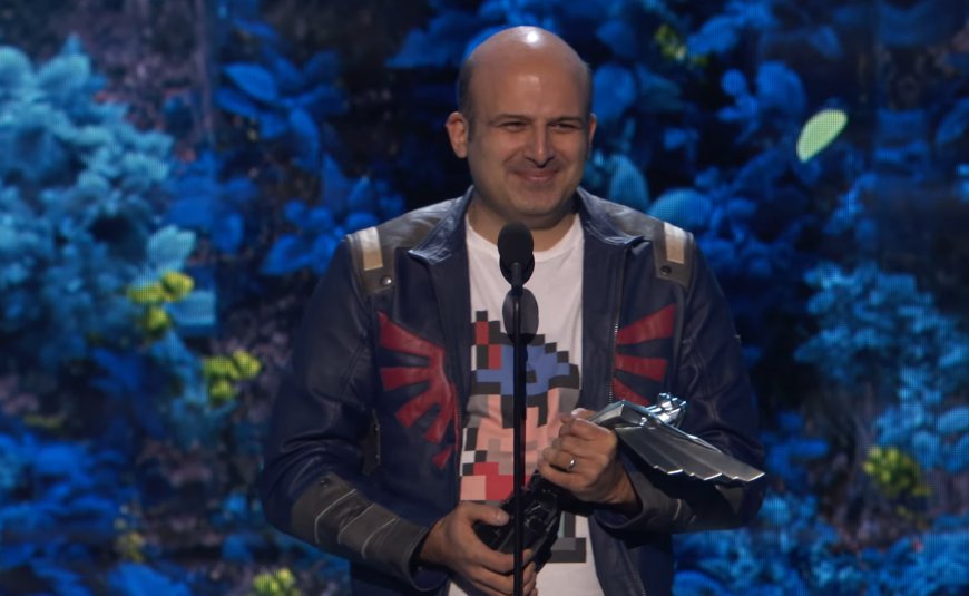 Amir Satvat says he's received 'countless' hateful messages after being honored at The Game Awards for helping laid-off devs: 'This can happen to you too when you sacrifice over 2,000 hours of your time to help the industry'