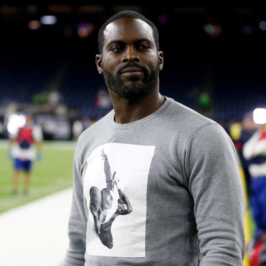 PETA Issues Response to Michael Vick's New Collegiate Head Coaching Job