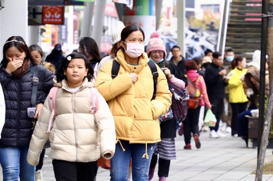 冷氣團明報到！5縣市清晨僅10度　耶誕節天氣搶先看