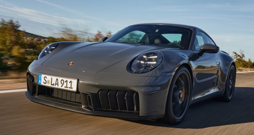 2025 Porsche 911 GTS T-Hybrid vs. 1965 Porsche 911