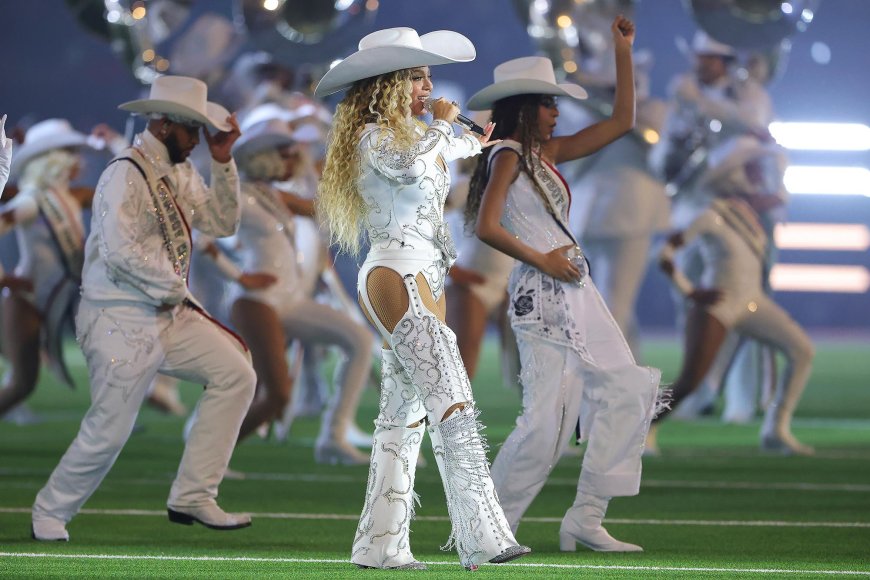 Beyonce Performs ‘Cowboy Carter’ Songs at NFL Halftime With Blue Ivy, More