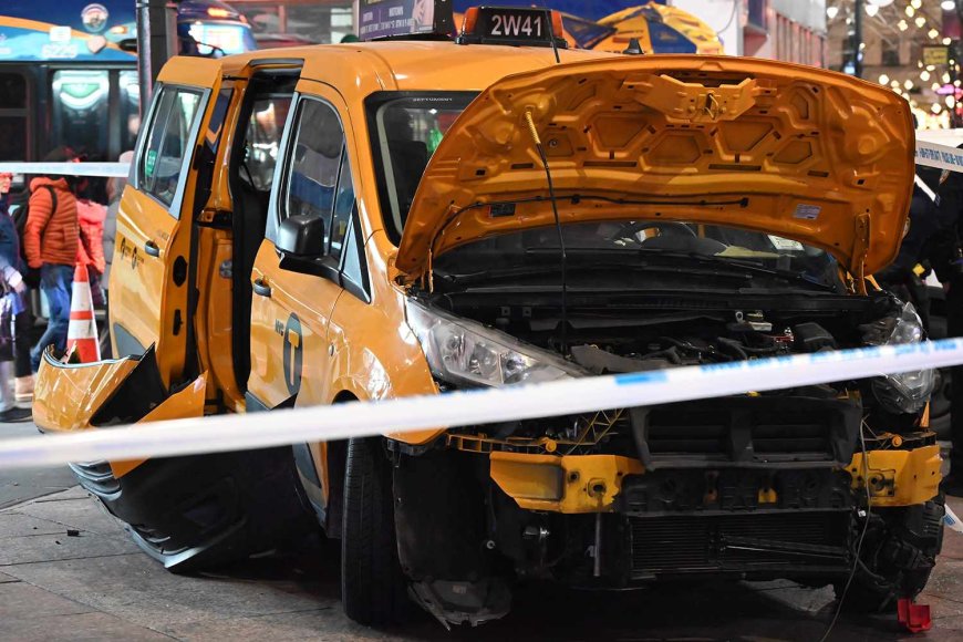 Mother and Son Among 6 People Struck by N.Y.C. Taxi That Crashed onto Sidewalk Christmas Day