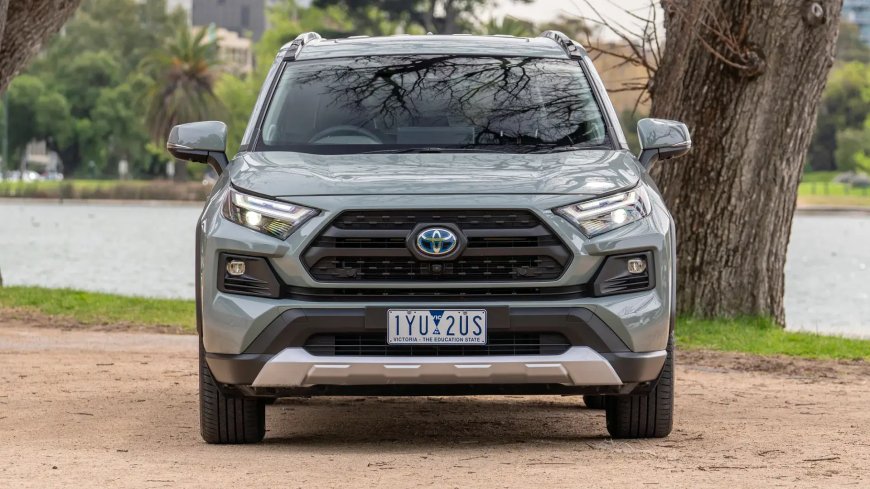 2025 Toyota RAV4 gains one more upgrade before next-generation model