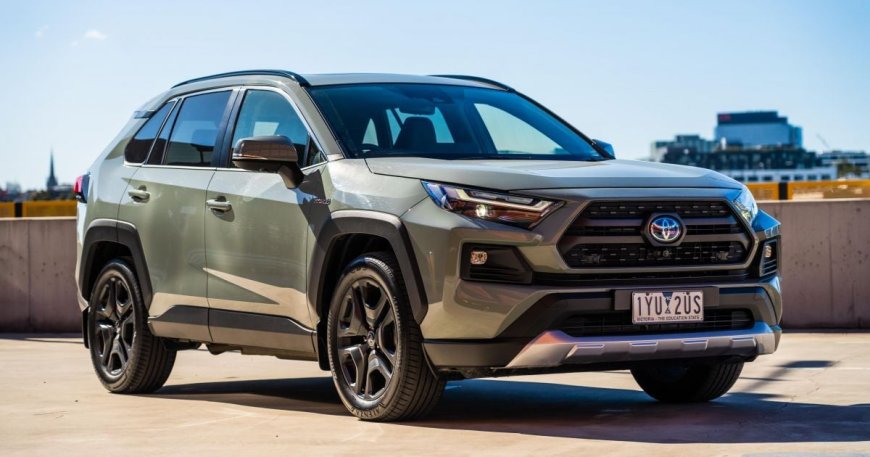 2025 Toyota RAV4 gets minor upgrades as new generation looms