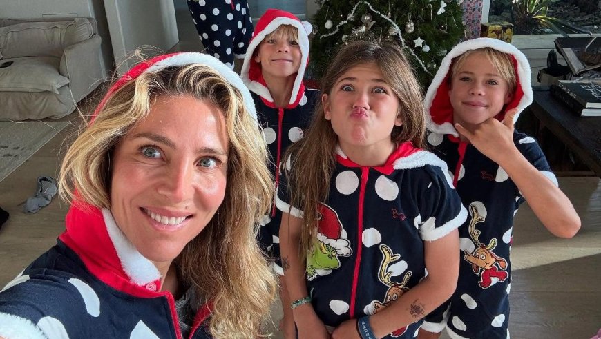 Chris Hemsworth Wears Matching Grinch PJs With Wife Elsa Pataky and 3 Kids