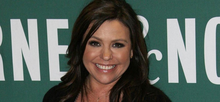 Rachael Ray's Christmas Dinner Photos Have Fans' Mouths Watering