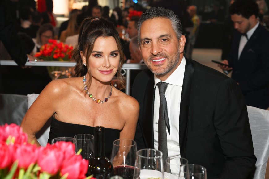 Kyle Richards and Mauricio Umansky Celebrate Blended Family Christmas