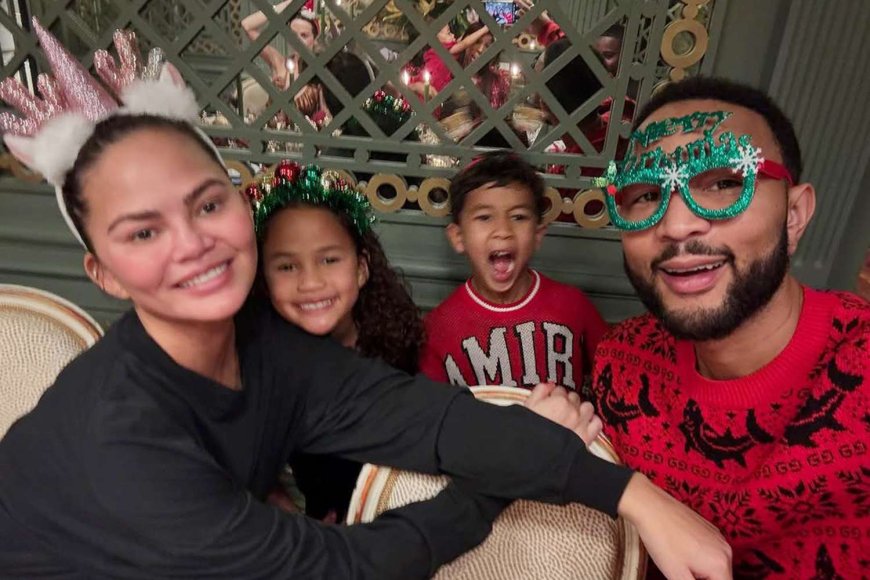 John Legend Shares Festive Photos with All 4 Kids from His Family's Trip to England: 'Christmas in London'