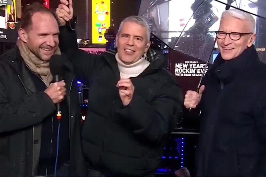 Ralph Fiennes Reenacts the Viral 'Demure' Clip on the CNN New Year's Eve Broadcast