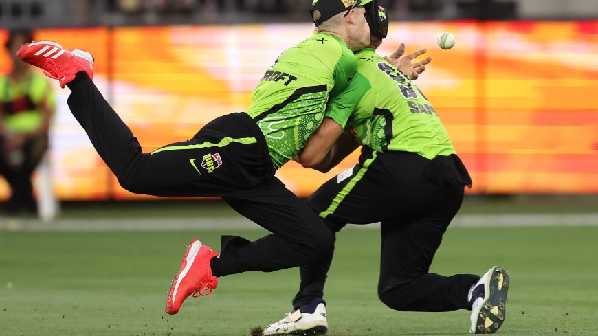 Cricket match halted after ‘horrendous’ collision sees Australia stars hospitalised