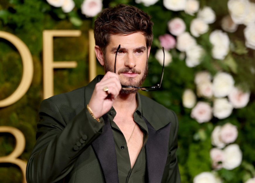 Andrew Garfield's Reading Glasses Were the Real Winner at the 2025 Golden Globes