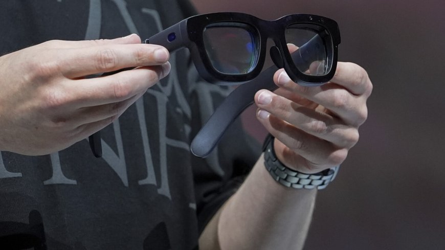 What to know about the Meta glasses the New Orleans attacker used to scout the French Quarter