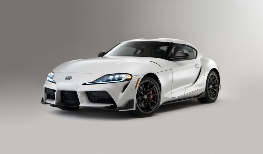 Toyota Supra buyers prove the manual transmission isn't dead yet