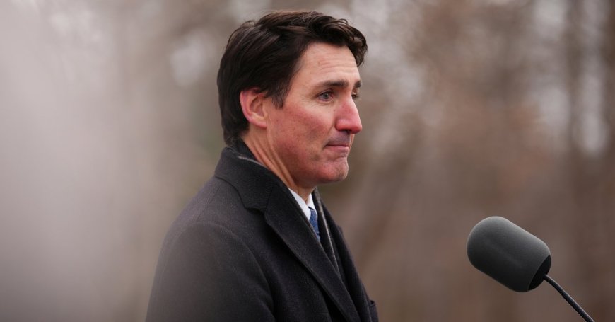 How Canada Fell Out of Love With Trudeau