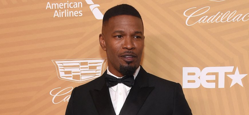 Jamie Foxx Gives Hilarious Donald Trump Impression At Golden Globes