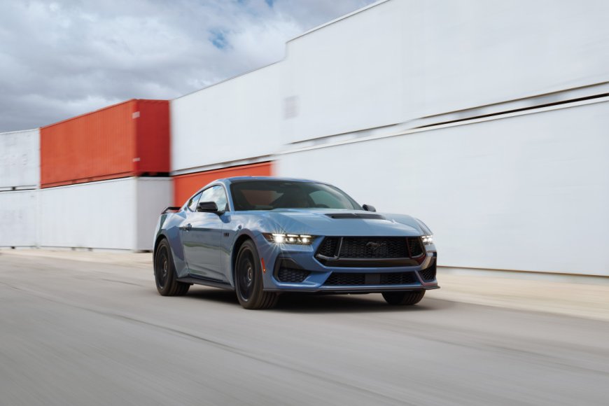 Ford's OG Mustang falls behind its Mach-E descendent