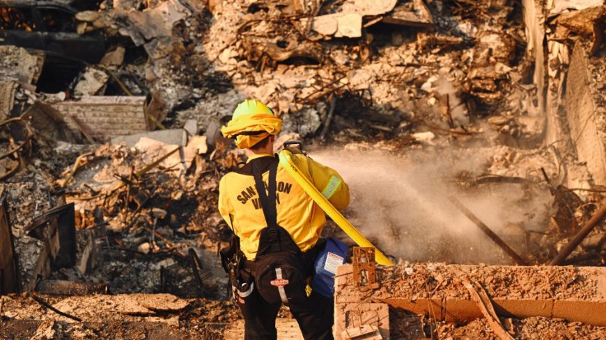 Los Angeles Fires: Searing Images of Devastation in Malibu and Pacific Palisades