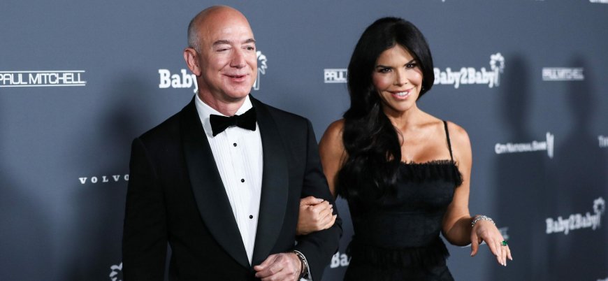 Jeff Bezos And Lauren Sánchez May Reportedly Get Married In Italy On The Billionaire's $500M Yacht