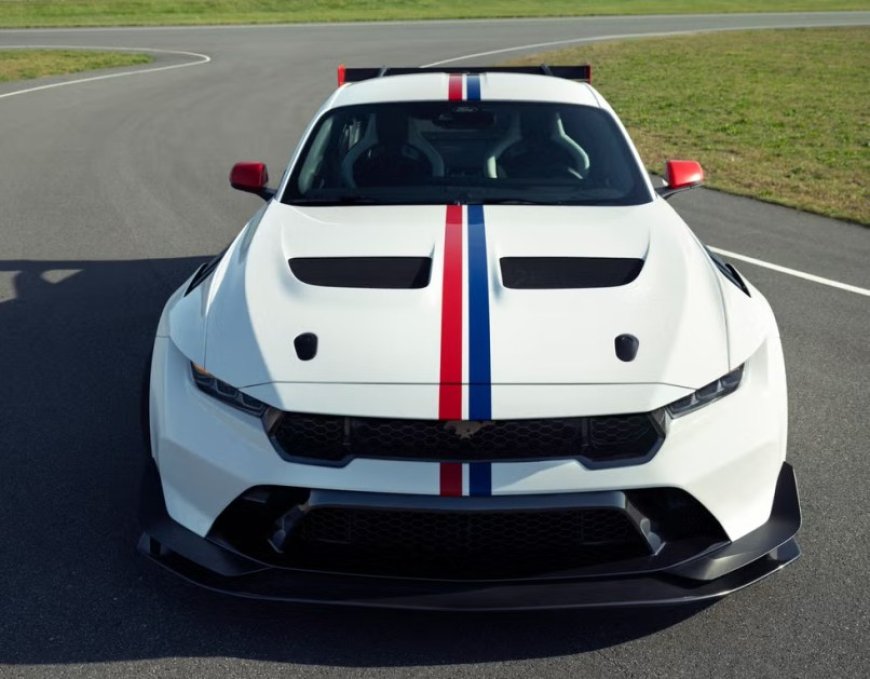 Ford Reveals Spirit of America Mustang GTD at 2025 Detroit Auto Show