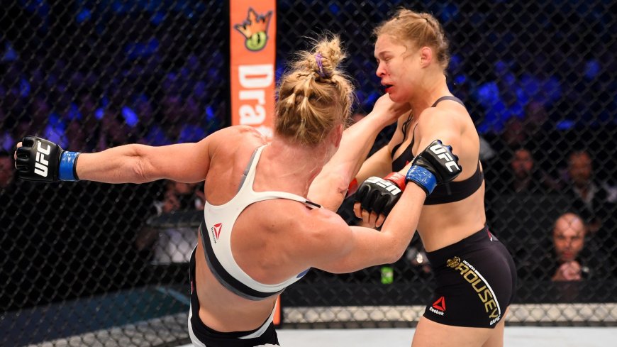 Former UFC champion who beat Ronda Rousey with brutal KO quits and could change careers