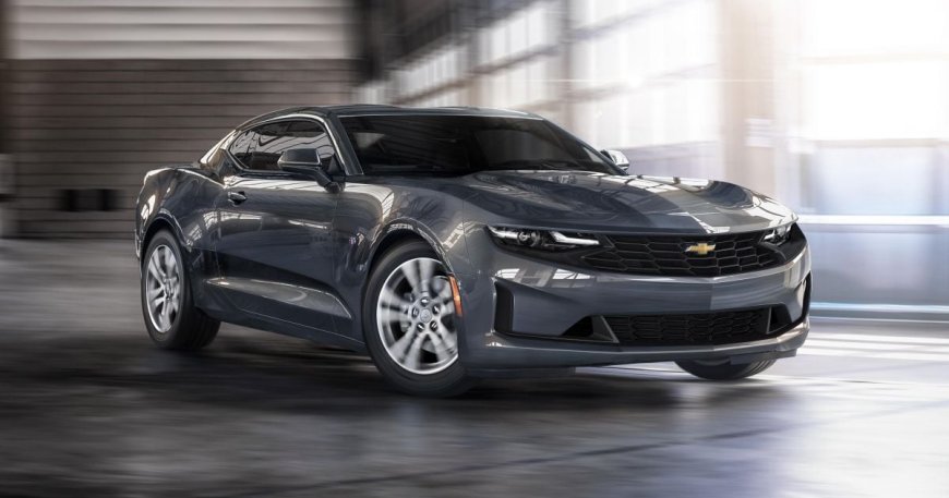 GM hasn’t given up on Chevrolet Camaro, next gen could offer cheap muscle – report