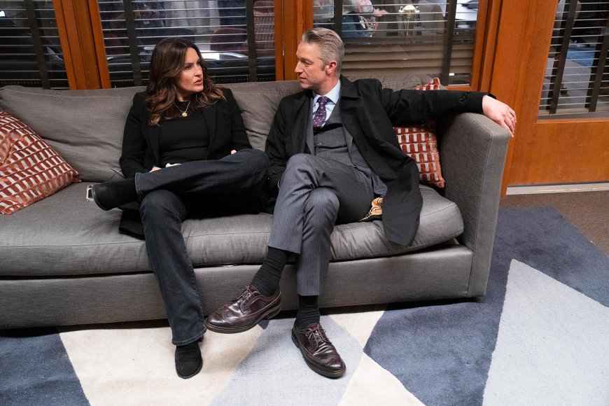 How Peter Scanavino and Mariska Hargitay Are Like SVU's Carisi and Benson