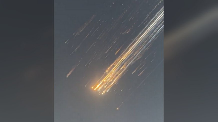 American starship explodes in ‘meteor shower’ of debris (VIDEOS)