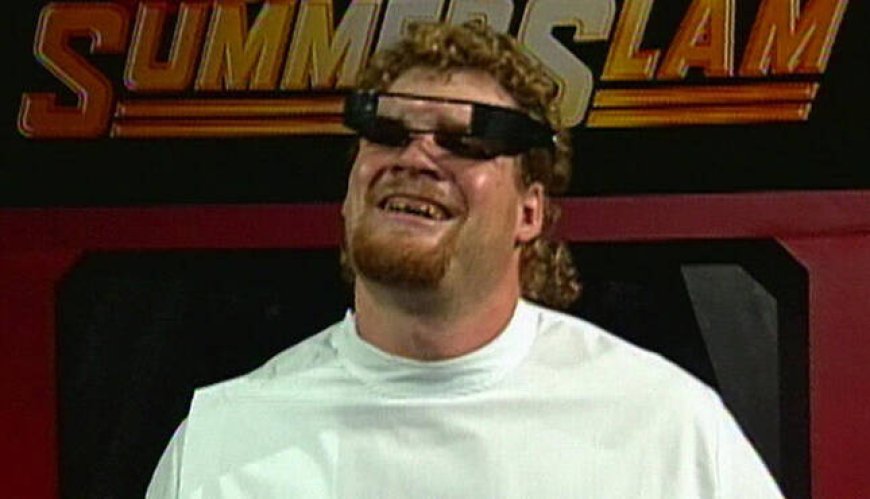 ‘Worst gimmick in history’ – Kane holds Royal Rumble record but looked unrecognisable during first elimination