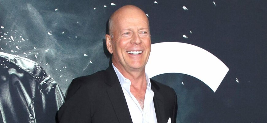 Bruce Willis Interacts With L.A. Police Officers In Rare Public Outing Amid Dementia Battle