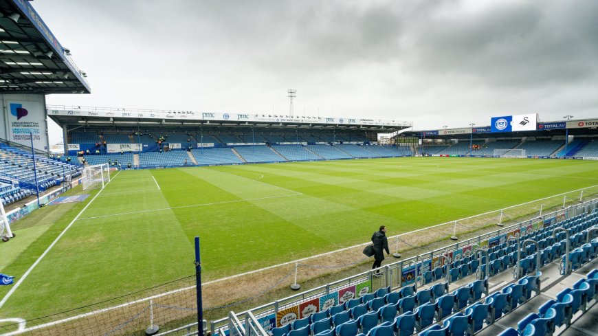 Portsmouth vs Middlesbrough suspended as players leave field due to medical emergency