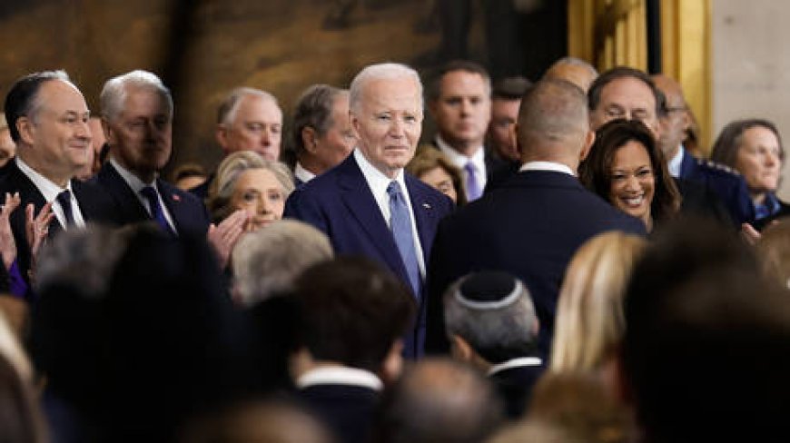 Joe Biden issues last-minute family pardon